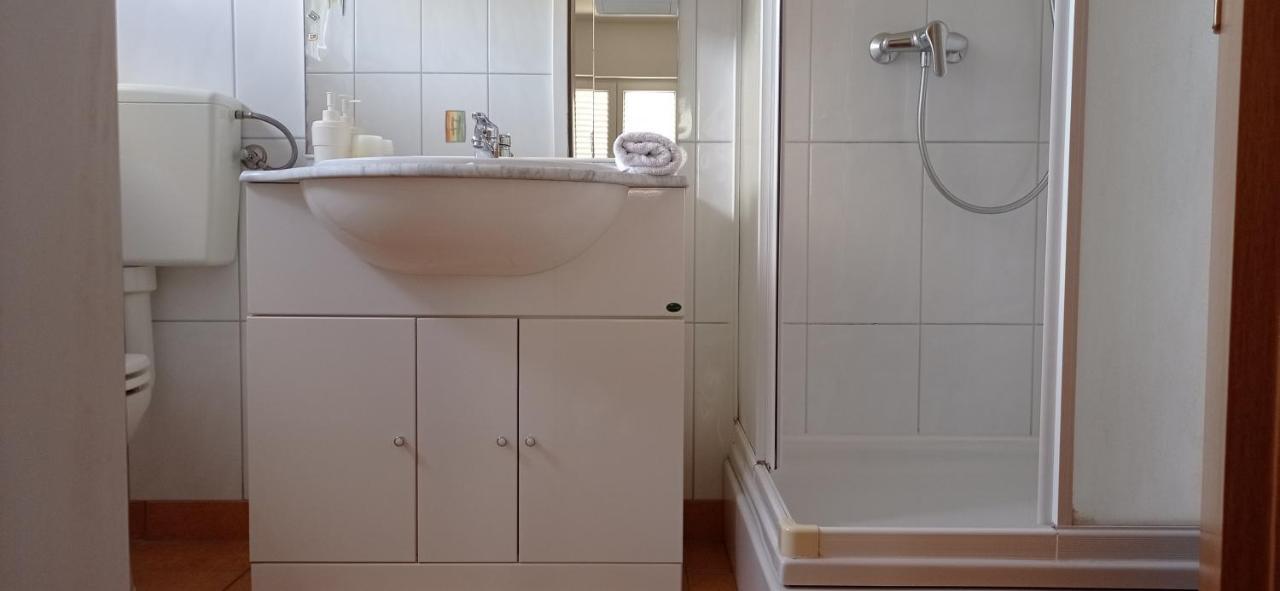 Apartmani Barisic Trogir Exterior foto